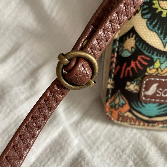 Sakroots crossbody wallet - Picture 4 of 8